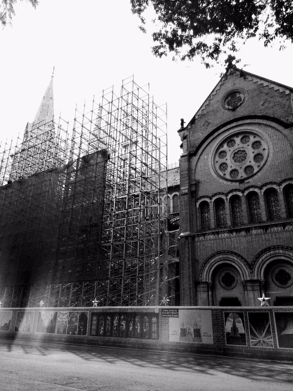 Notre Dame Cathedral Light