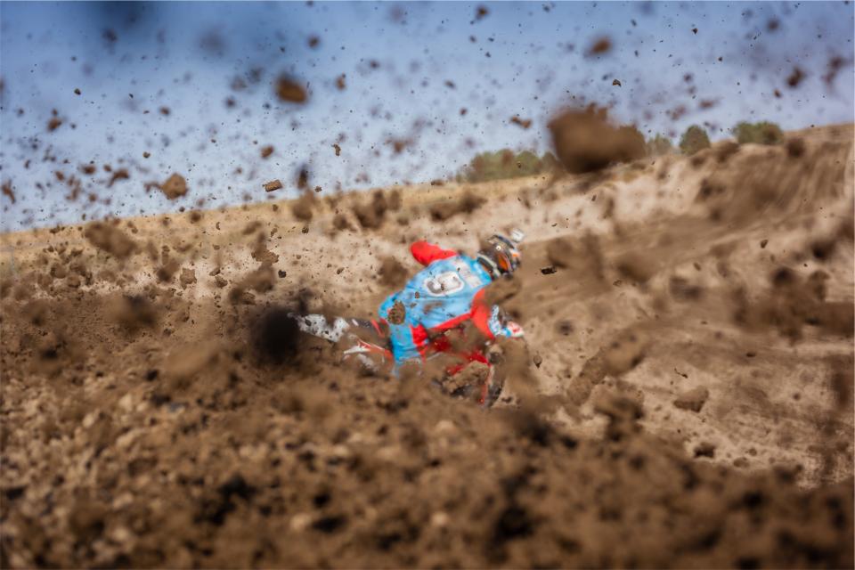 Dirt Bike Racer
