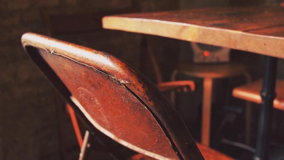 Chairs Table