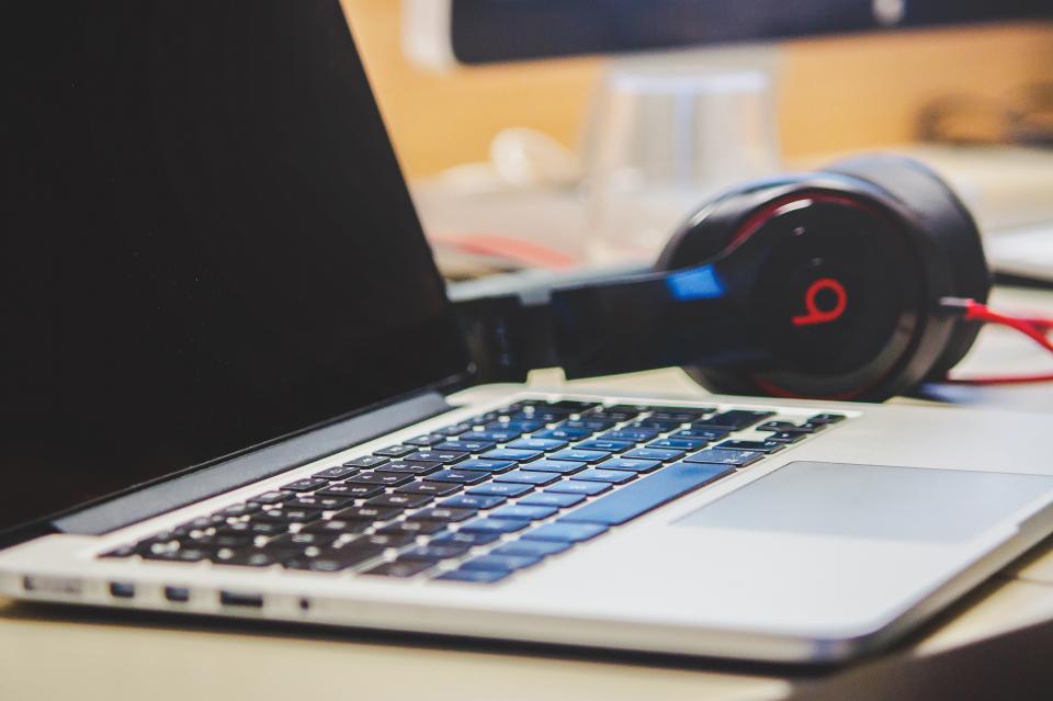 Macbook Laptop