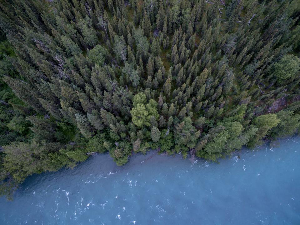 Lake River