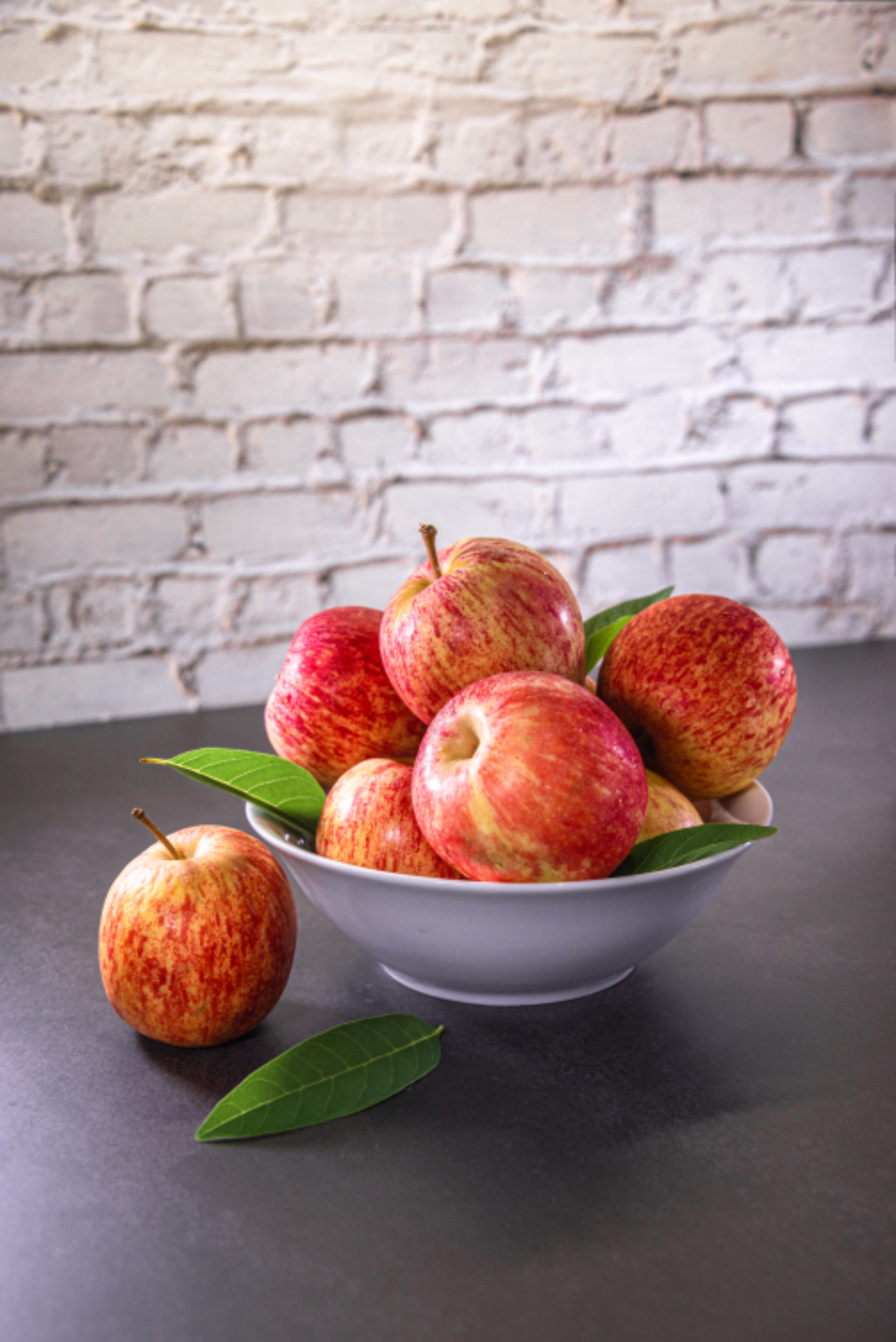 Bowl Apples