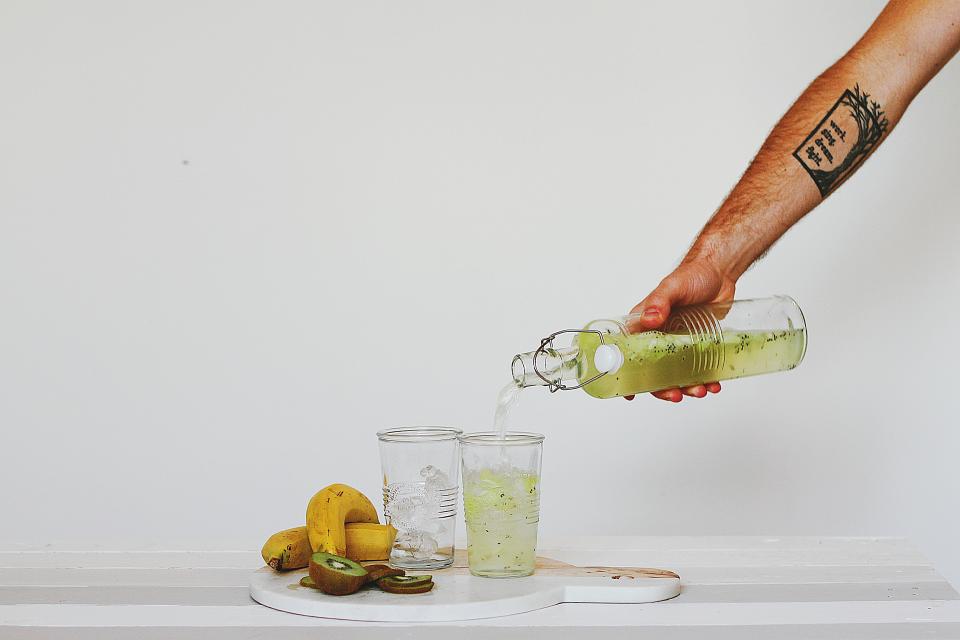 Hand Glass