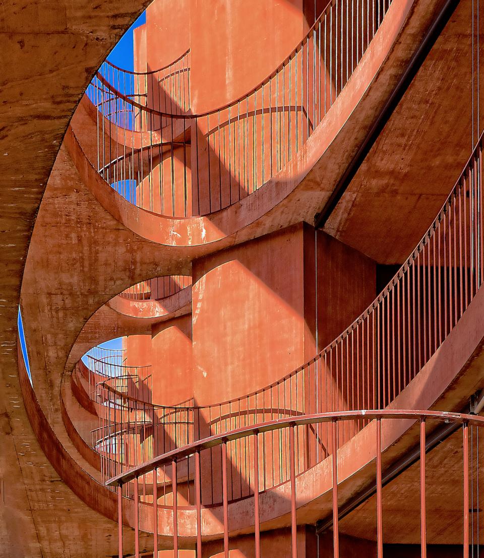 Building Structure