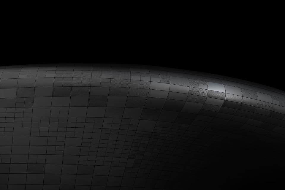 Black Curves