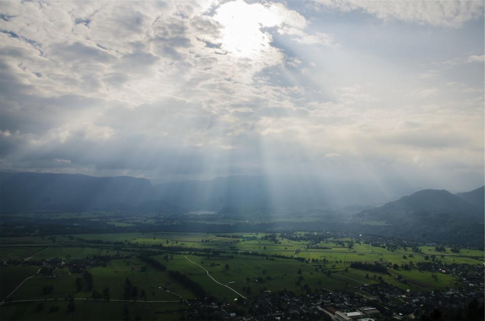 Sunbeams Sky
