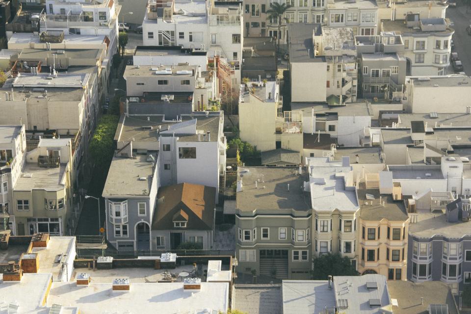 Houses Apartments