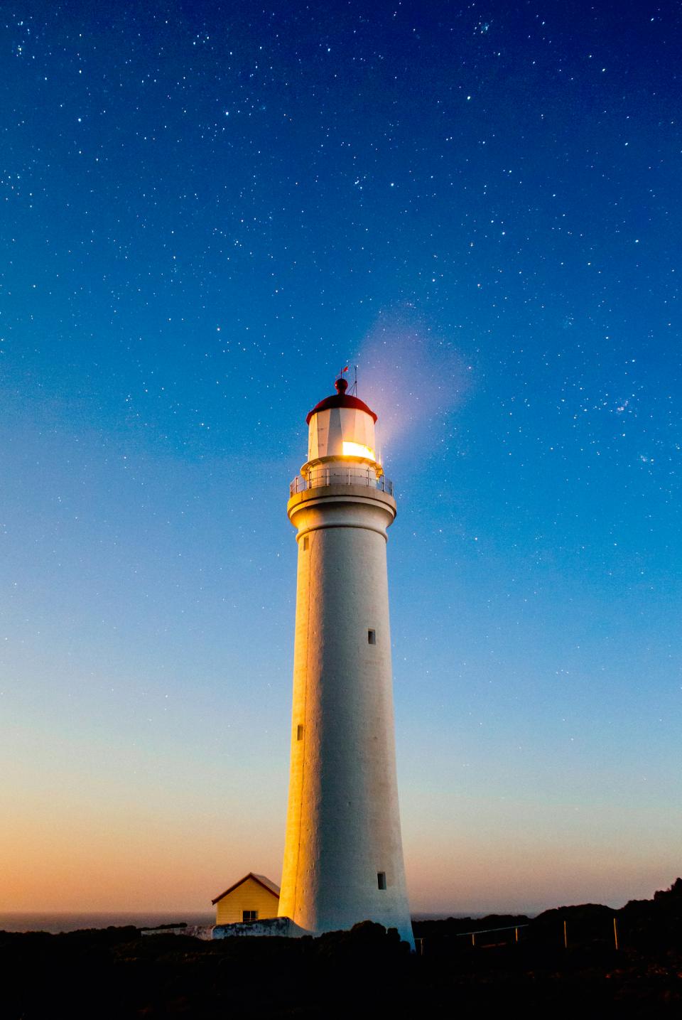 Structure Lighthouse