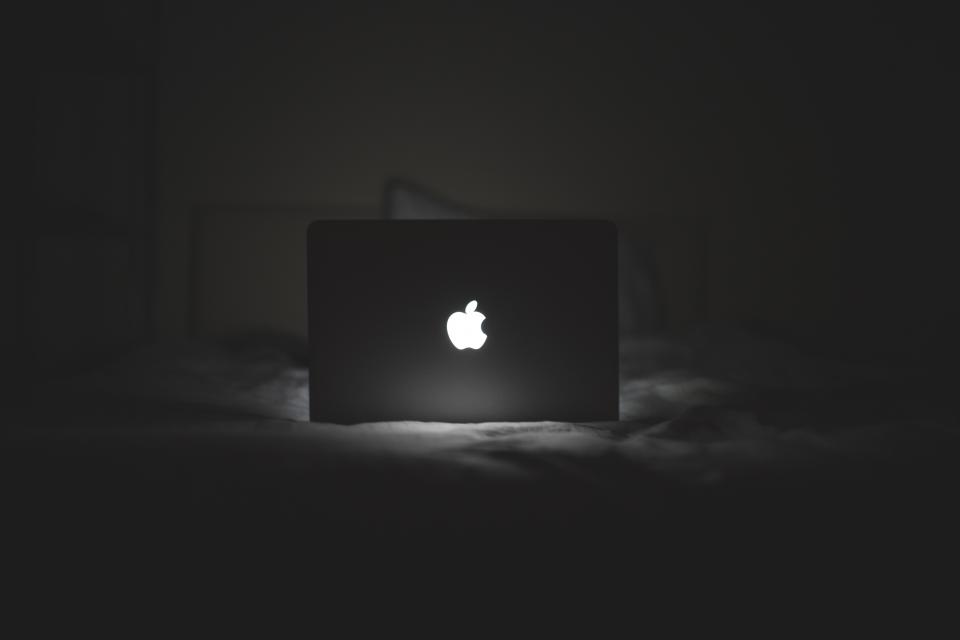Macbook Apple