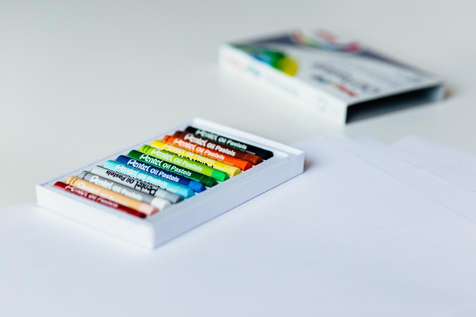Crayons Color