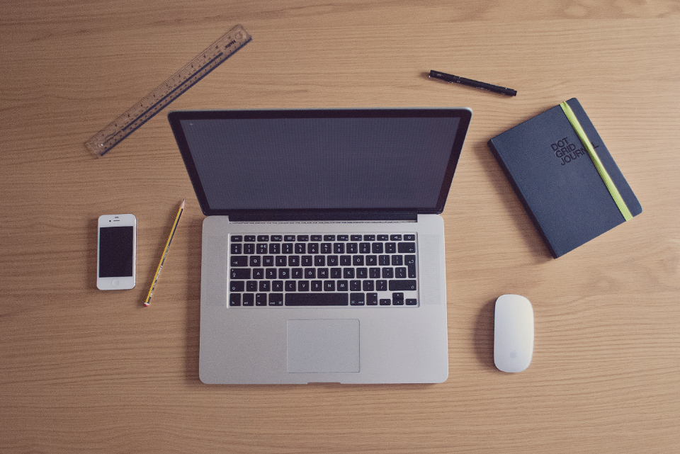 Desk Laptop