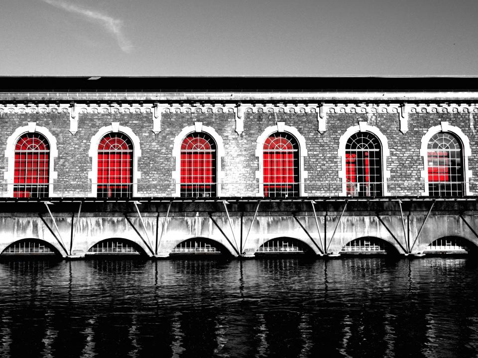 Building Bridge