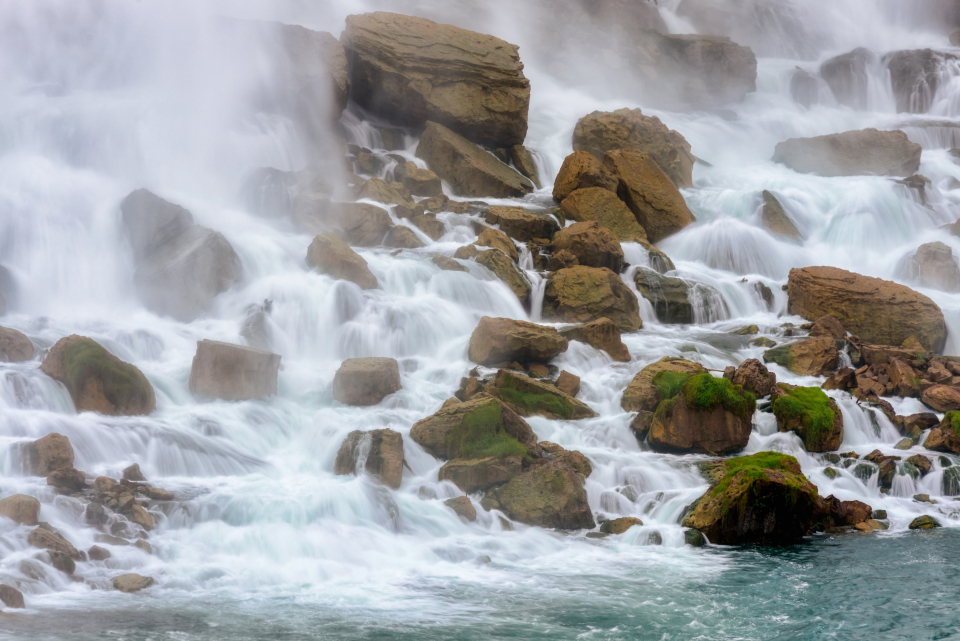 Water Rocks