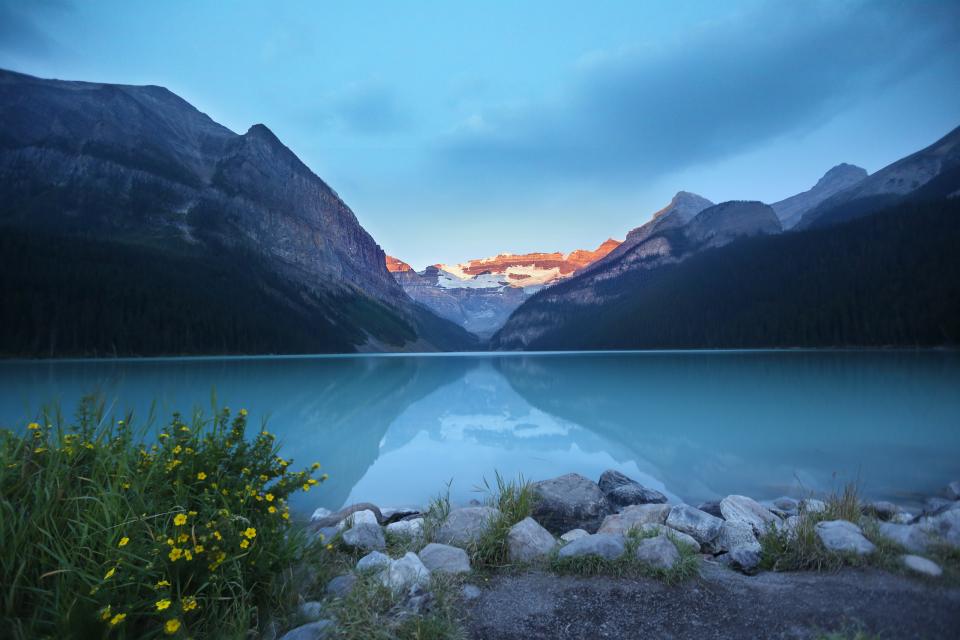 Lake River