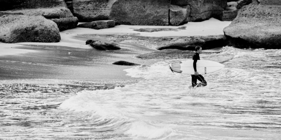 Surfer Wave