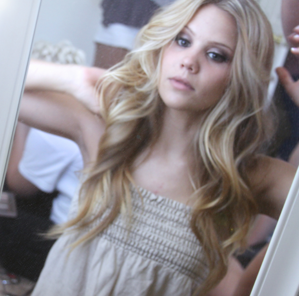 Girl Mirror