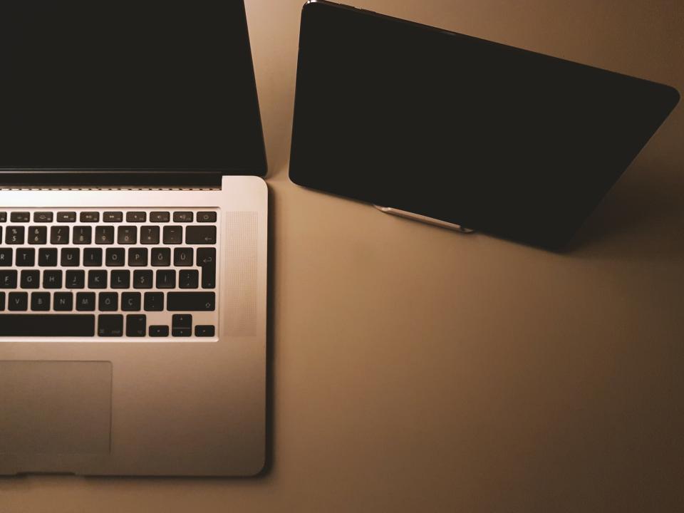 Laptop Computer