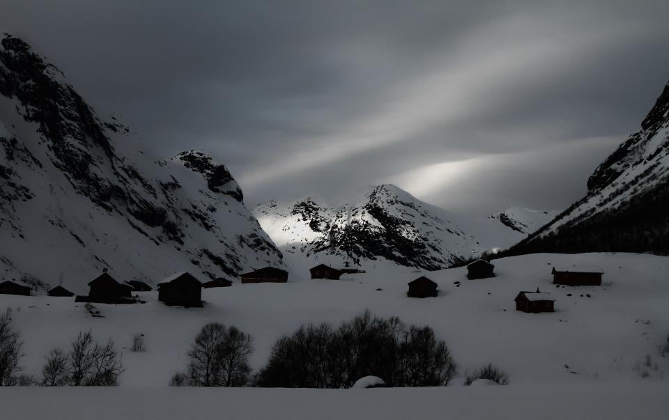 Mountain Clouds