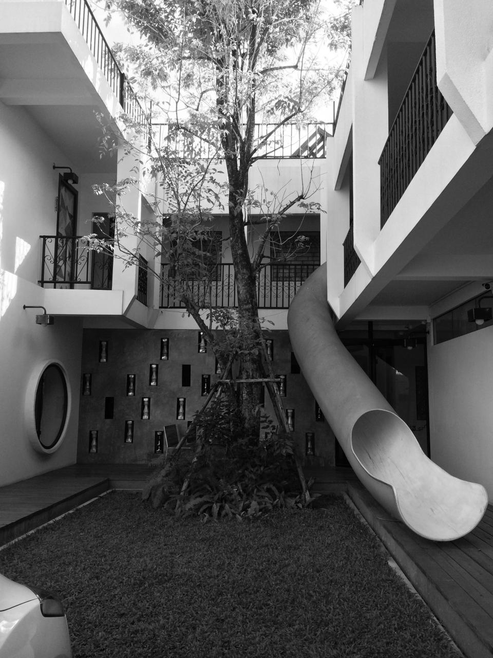 Hotel Slide