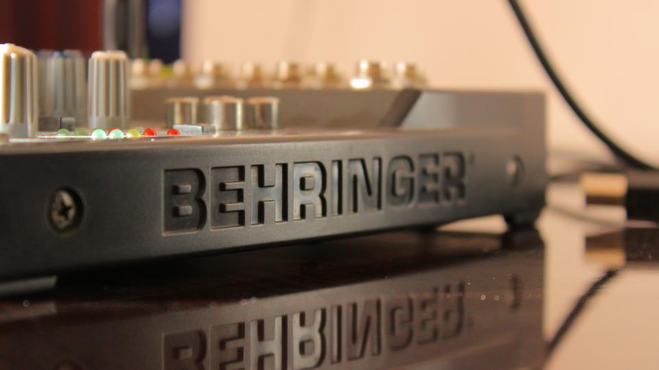 Behringer Product