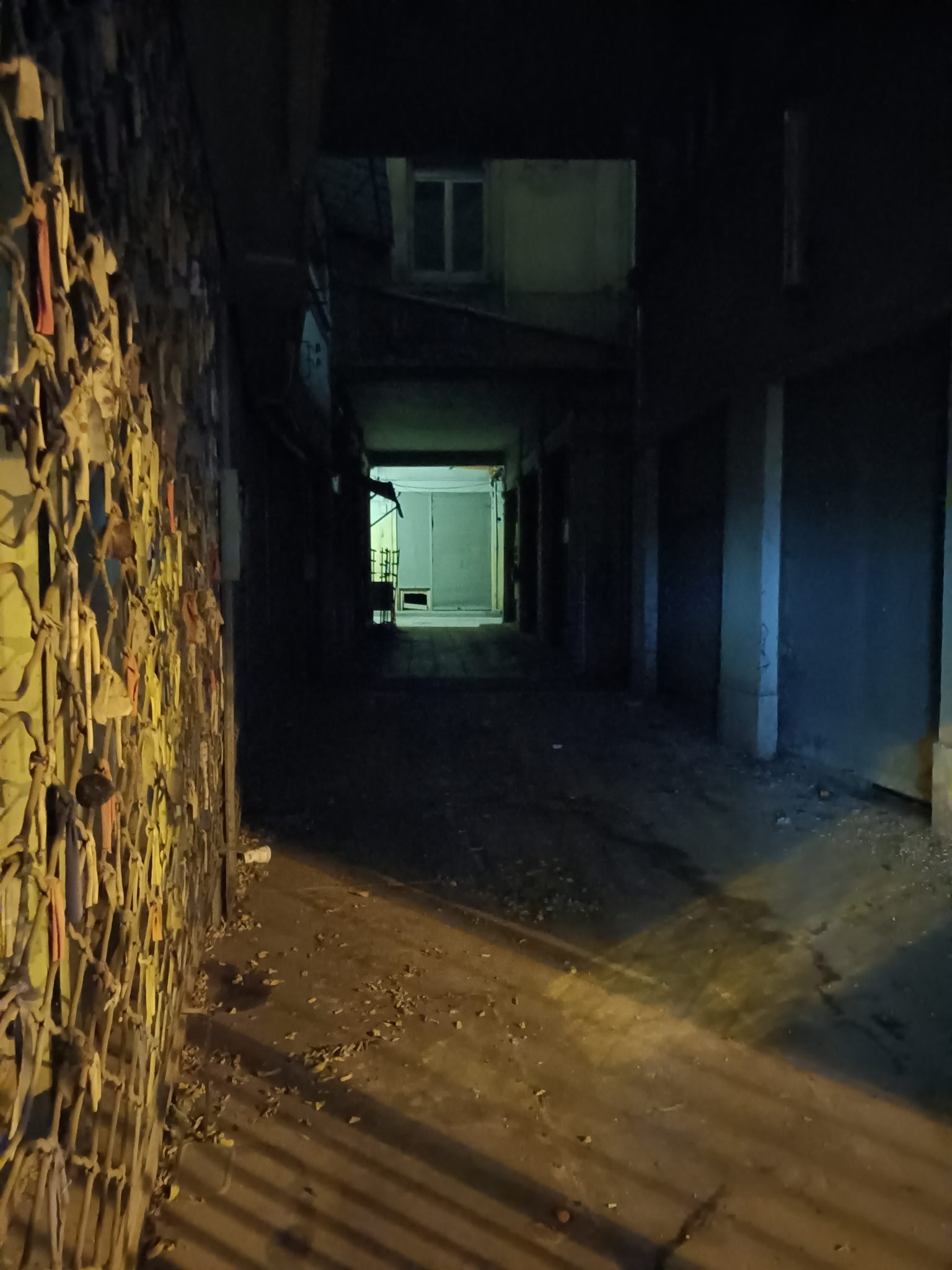 Dark closed alley in the streets of Thessaloniki, Greece