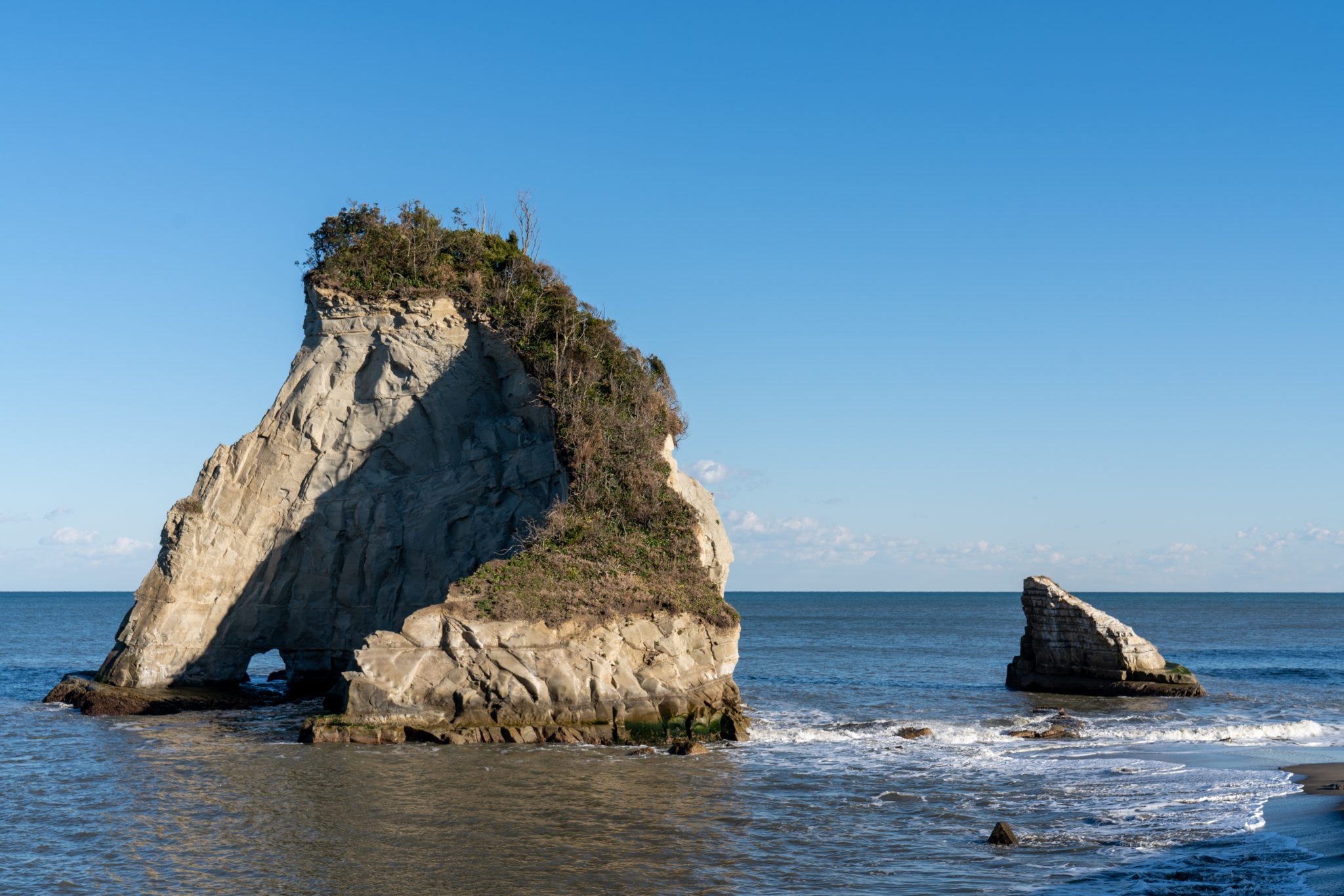 Suzumejima (Meotoiwa) at Chiba, Japan