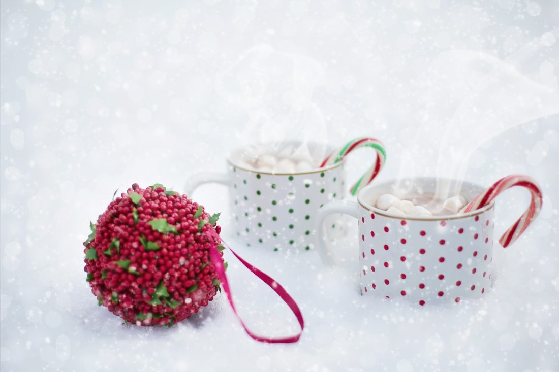 Christmas Hot Chocolate in Snow