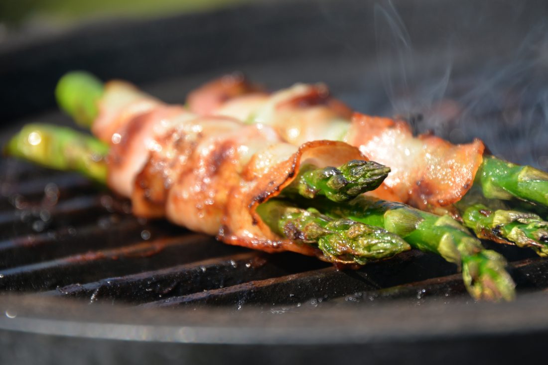 Asparagus on BBQ Grill
