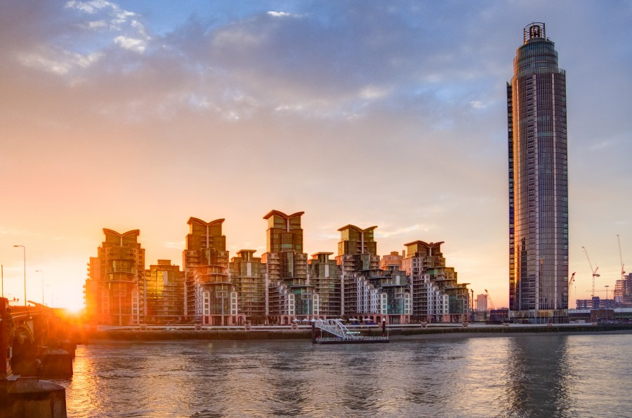 St George wharf tower