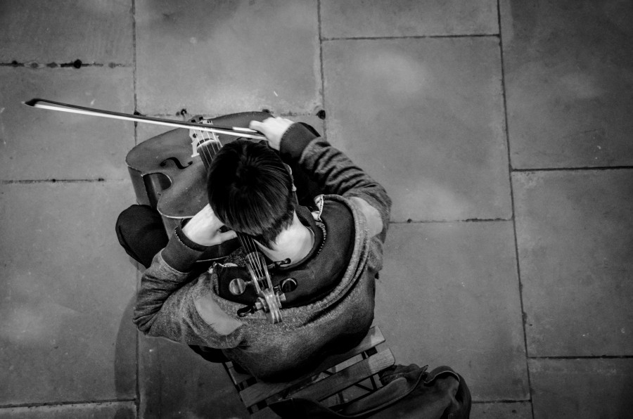 Cello player