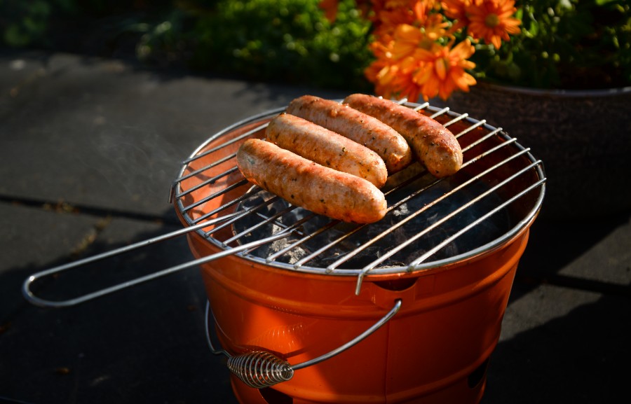Grilling sausages