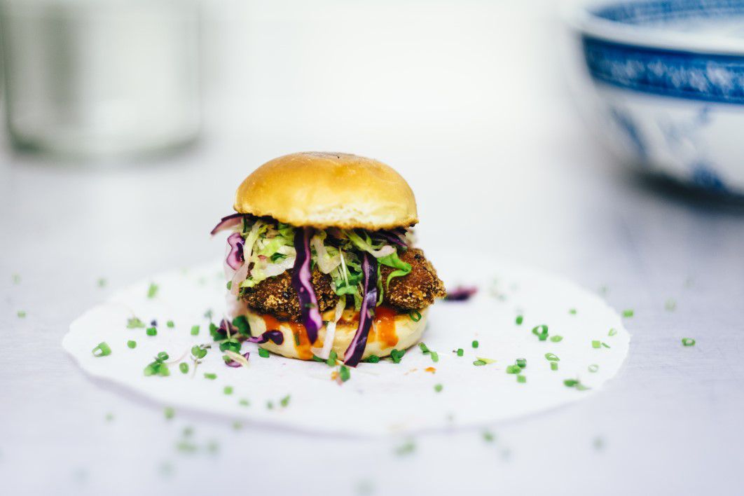 Mini Burger White Plate