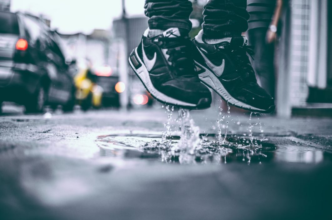 Nike Sneakers Man Jump