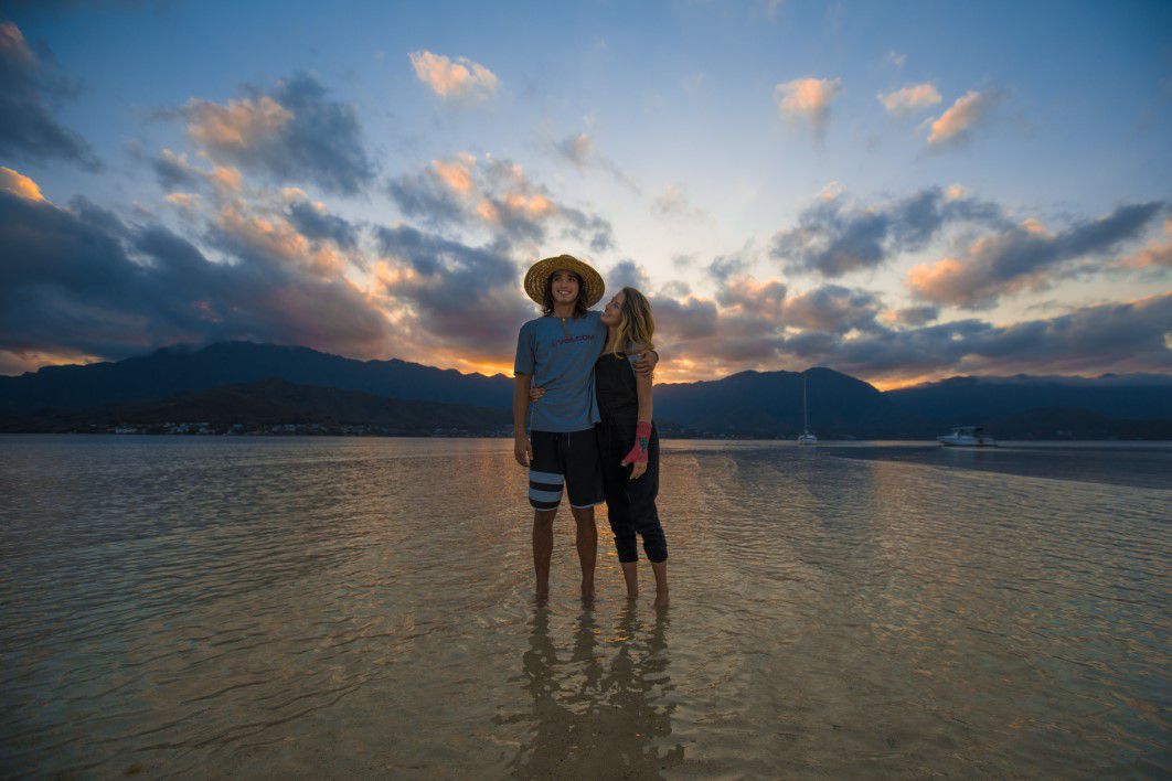 Man Woman Romantic Vacation