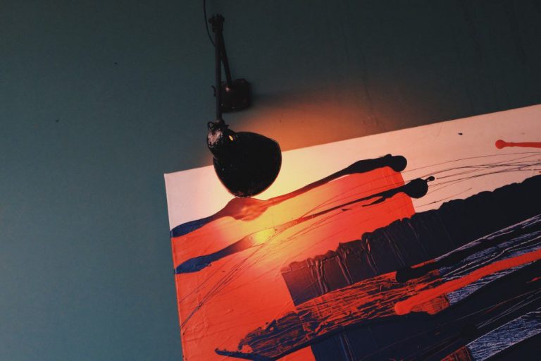 Painting & Illuminated Lamp