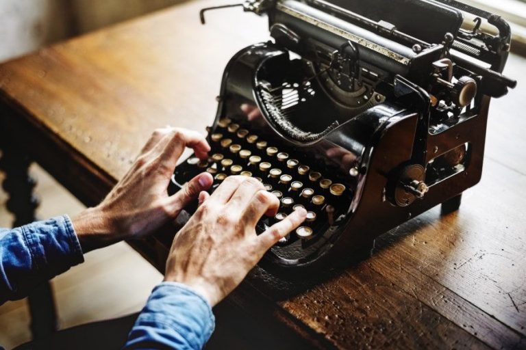 Desk & Typewriter