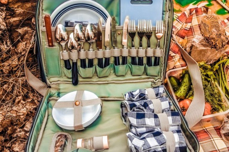 Picnic Blanket & Hamper