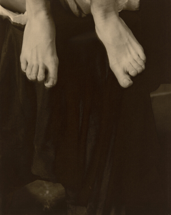 Georgia O'Keeffe - Feet