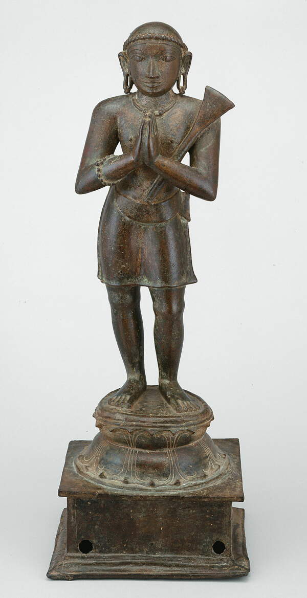 Shaiva Saint Appar, Holding a Spade