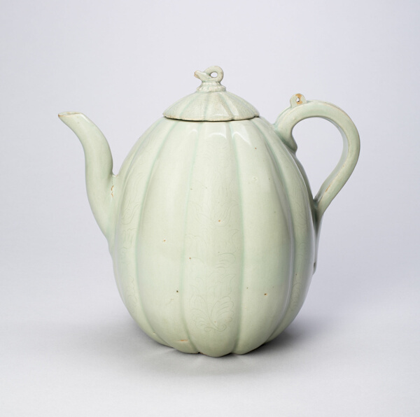 Melon-Shaped Ewer with Stylized Flowers