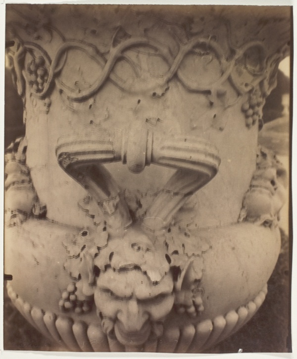 Versailles, Vase (Detail)