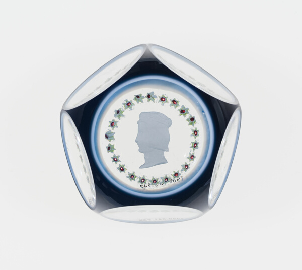 Paperweight