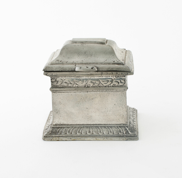 Tobacco Box