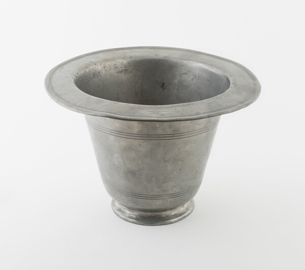 Commode Pot