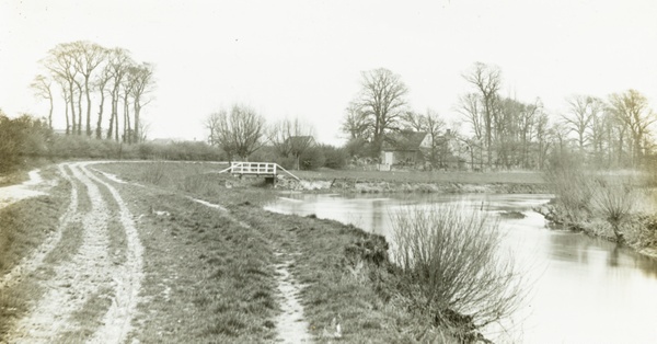 Kelmscott Manor: From the Thames