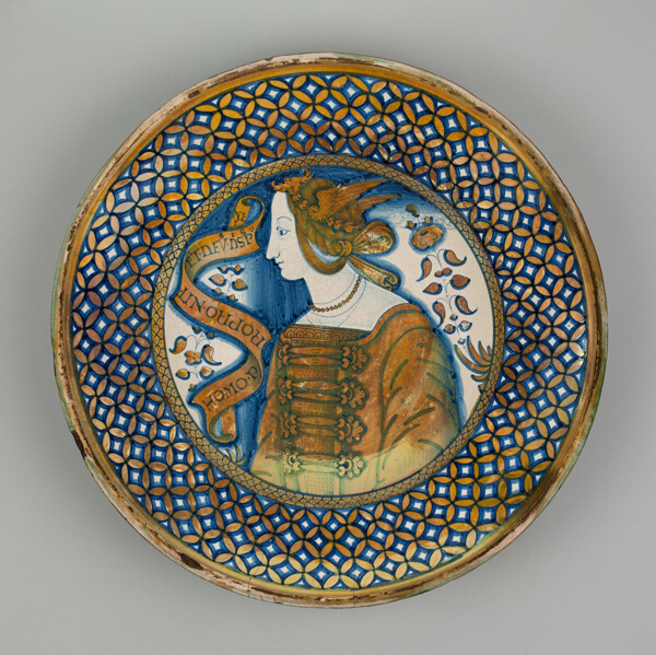 Display Plate with the Bust of a Woman