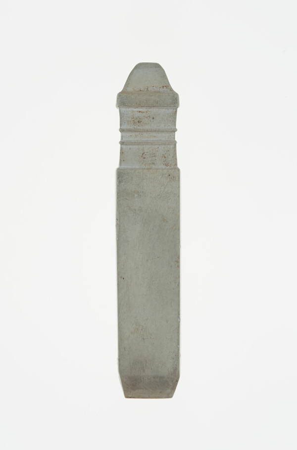 Handle-Shaped Jade
