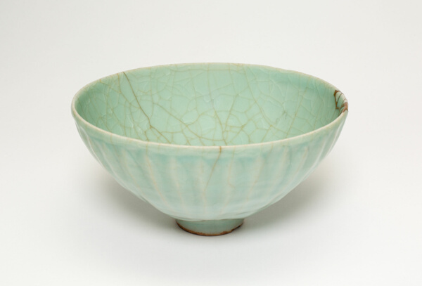 Fluted Bowl