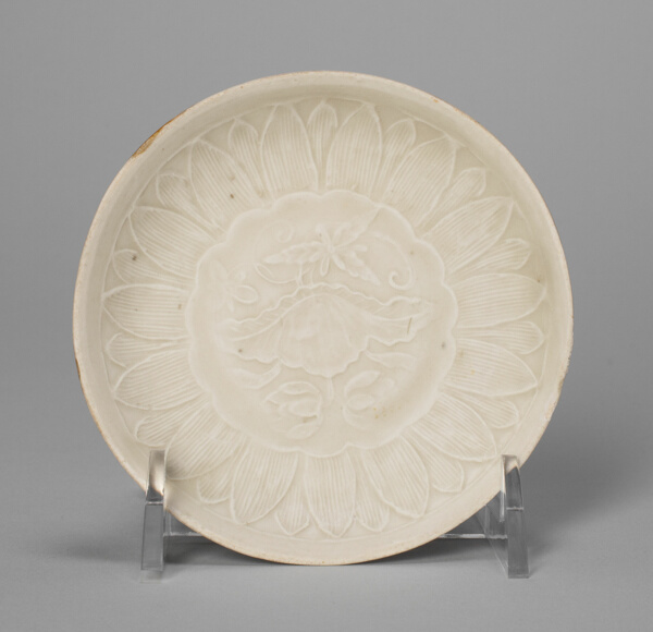 Dish with Lotus Flower and Petals