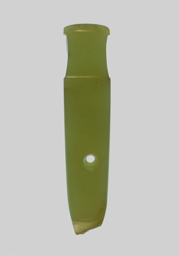 Handle shaped object